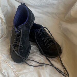 Dansko Sabrina Waterproof Walking Shoe S 38